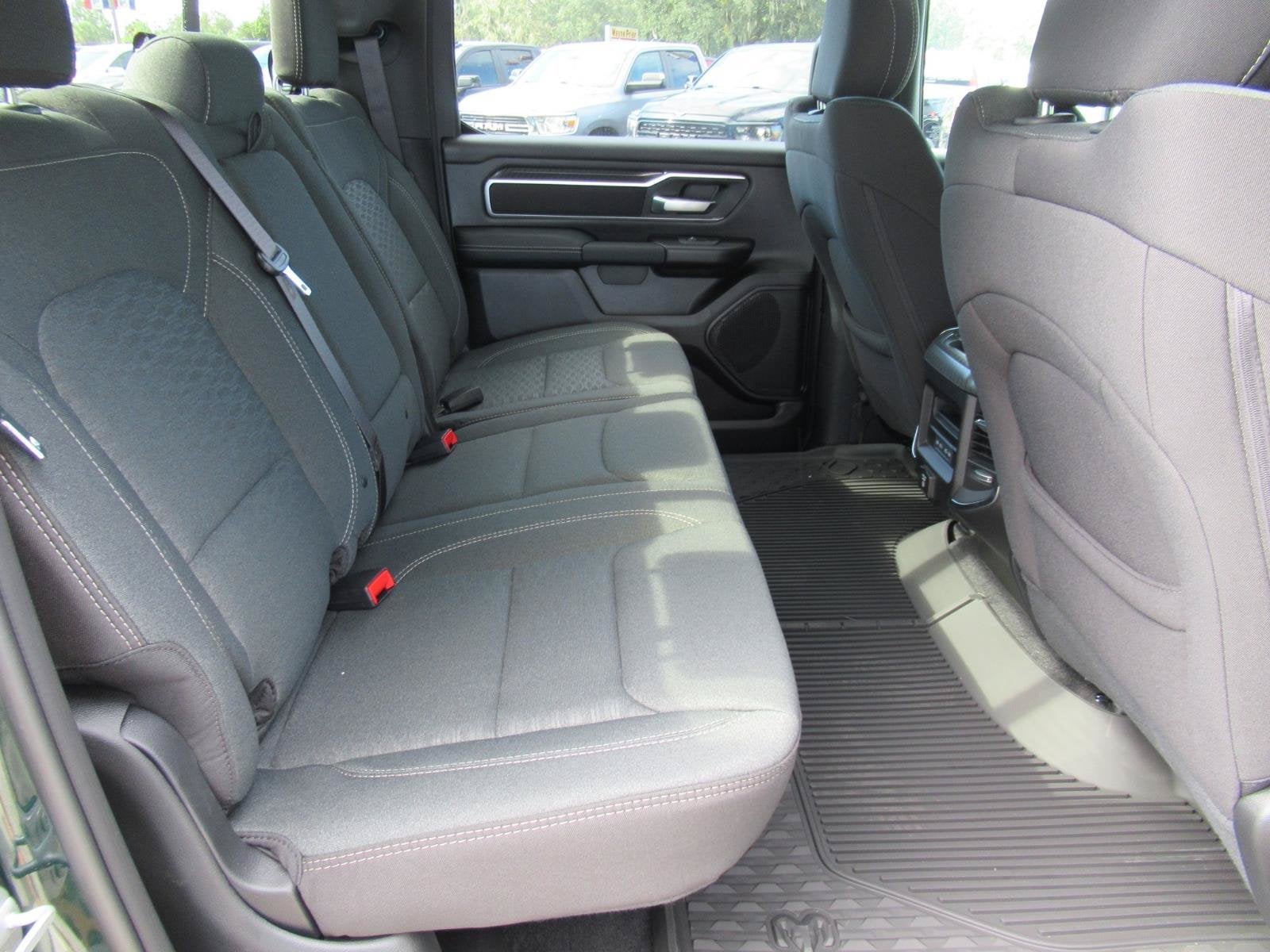2027 RAM Ram 1500 RAM 1500 BIG HORN CREW CAB 4X4 5'7' BOX