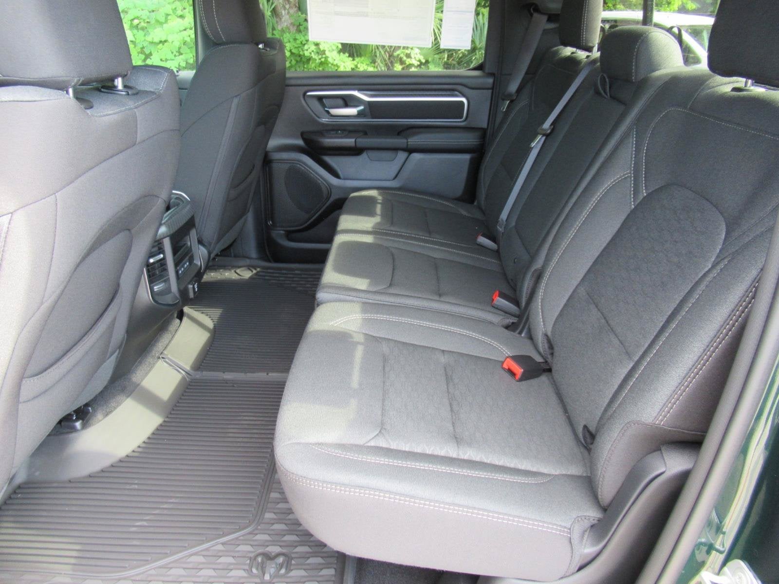 2027 RAM Ram 1500 RAM 1500 BIG HORN CREW CAB 4X4 5'7' BOX