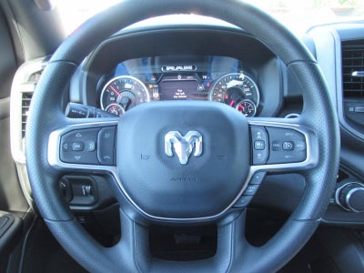 2027 RAM 1500 RAM 1500 EXPRESS CREW CAB 4X4 5'7' BOX