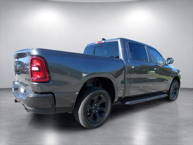 2027 RAM Ram 1500 RAM 1500 EXPRESS CREW CAB 4X4 5'7' BOX