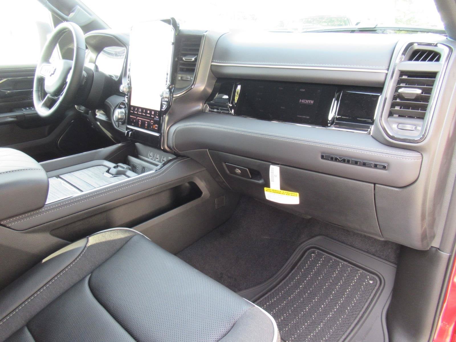 2027 RAM 1500 RAM 1500 LIMITED CREW CAB 4X4 5'7' BOX