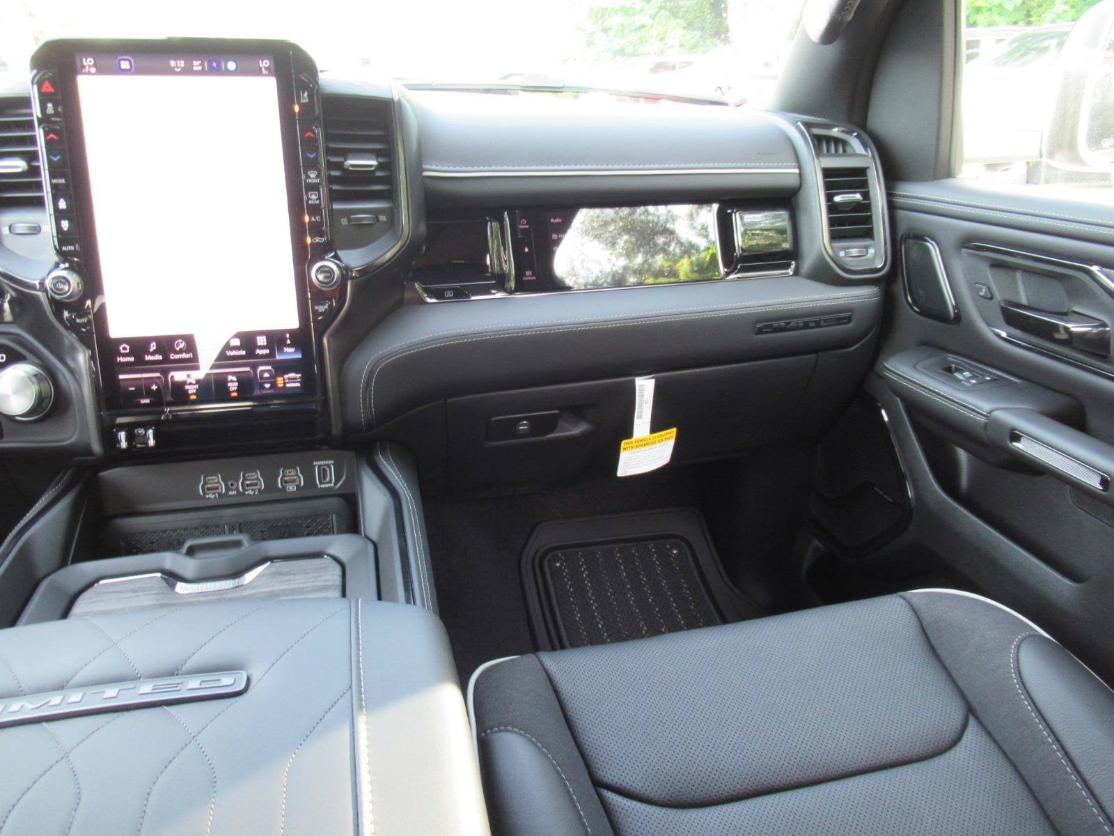 2027 RAM 1500 RAM 1500 LIMITED CREW CAB 4X4 5'7' BOX