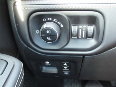 2027 RAM 1500 RAM 1500 LIMITED CREW CAB 4X4 5'7' BOX
