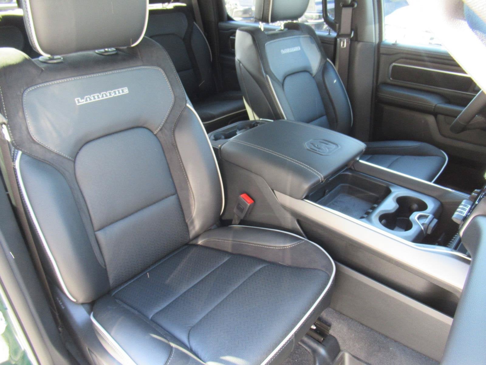 2027 RAM 1500 RAM 1500 LARAMIE CREW CAB 4X4 5'7' BOX