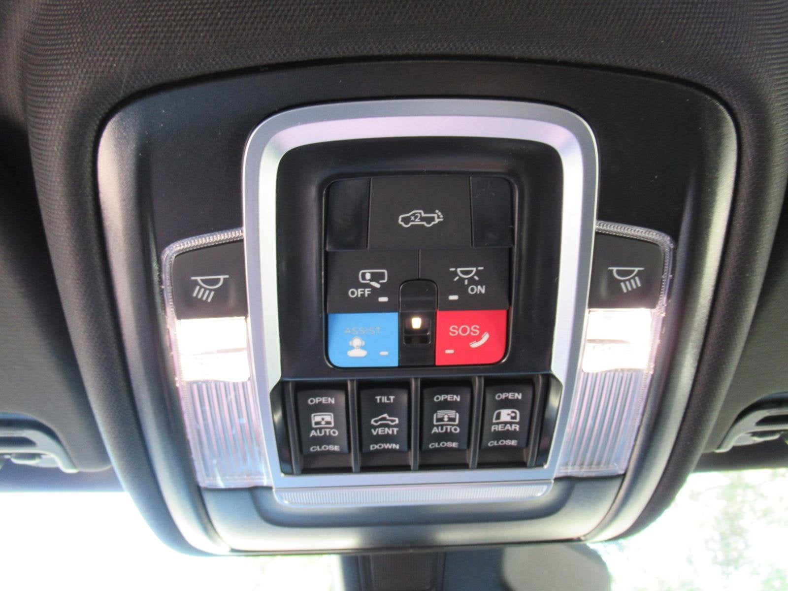 2027 RAM 1500 RAM 1500 LARAMIE CREW CAB 4X4 5'7' BOX
