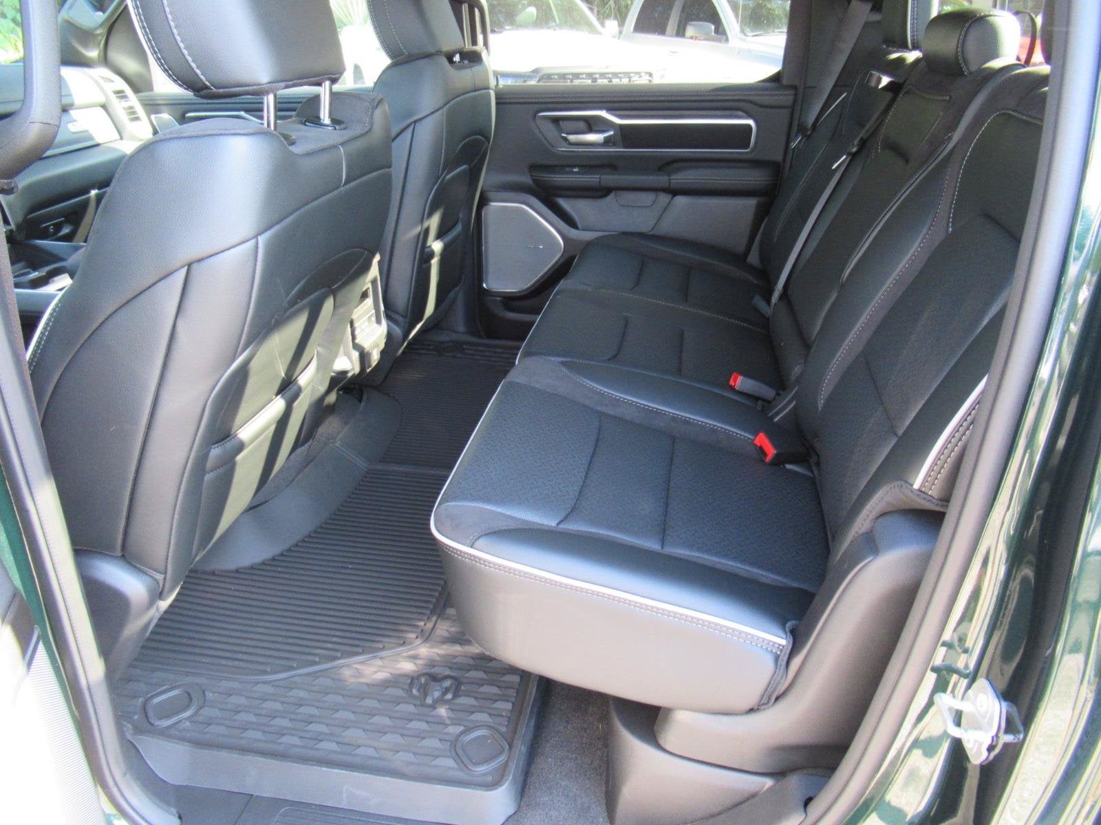 2027 RAM 1500 RAM 1500 LARAMIE CREW CAB 4X4 5'7' BOX