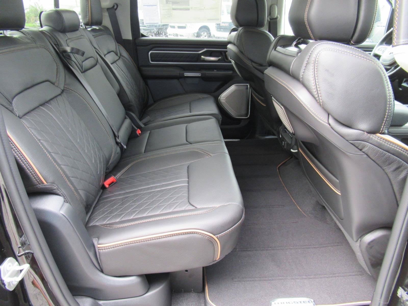 2027 RAM Ram 1500 RAM 1500 TUNGSTEN CREW CAB 4X4 5'7' BOX