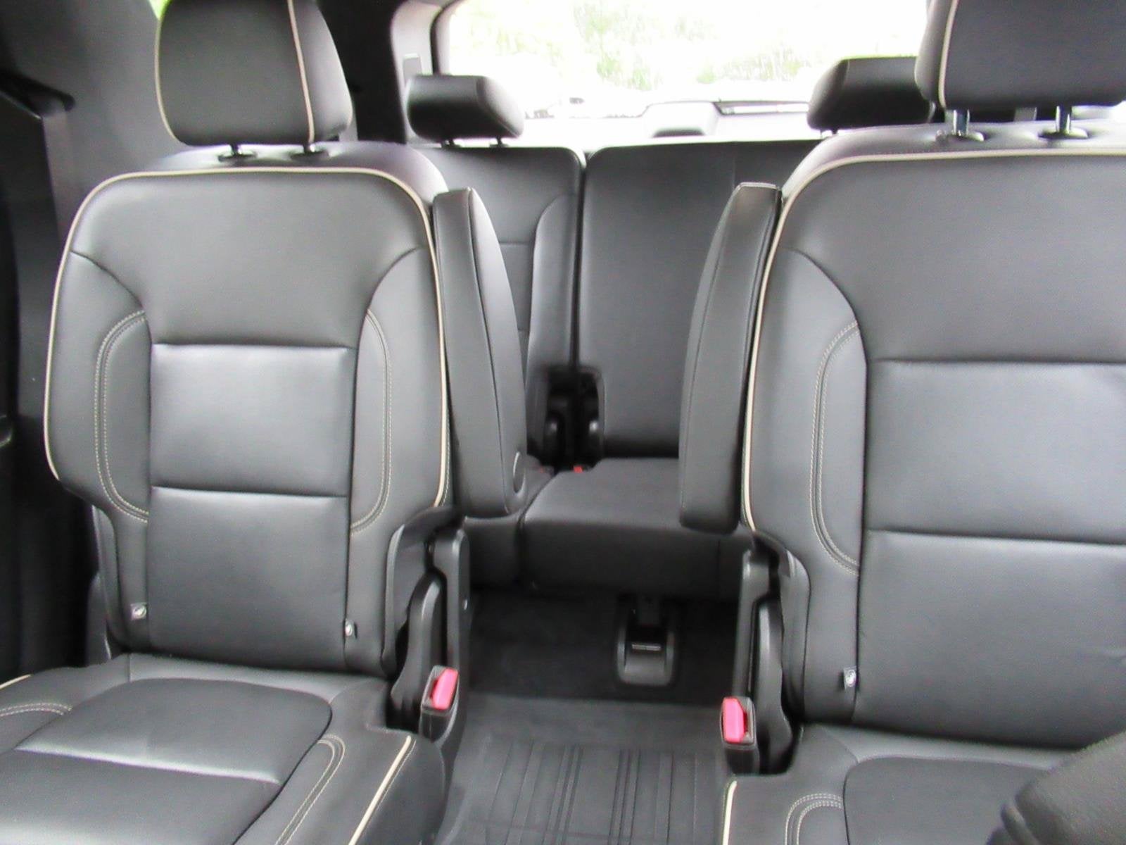 2023 Chevrolet Traverse FWD Premier