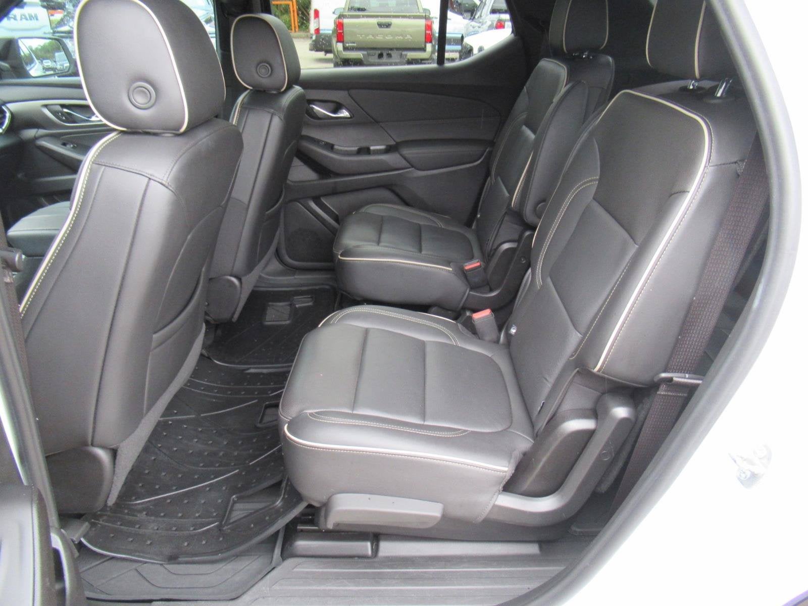 2023 Chevrolet Traverse FWD Premier