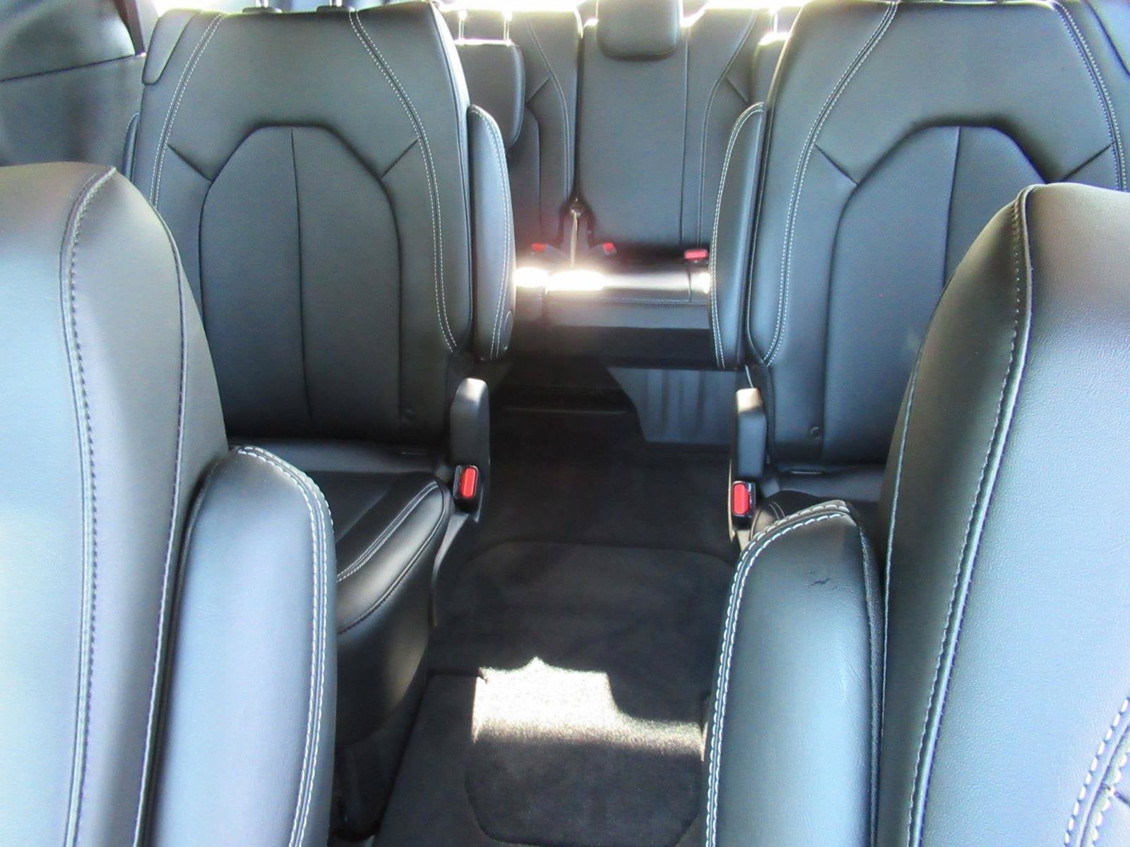 2027 Chrysler Pacifica PACIFICA SELECT