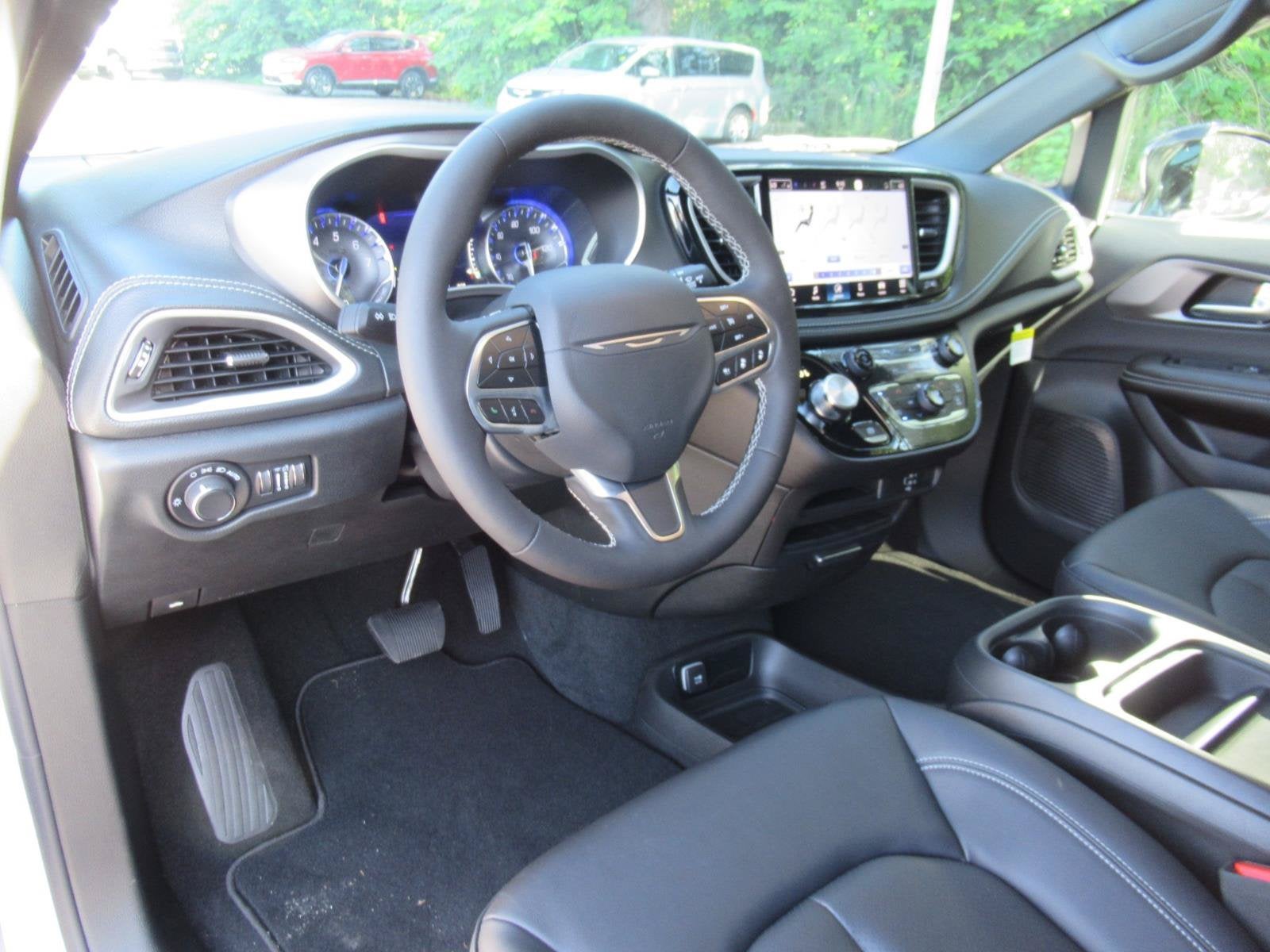 2027 Chrysler Pacifica PACIFICA SELECT