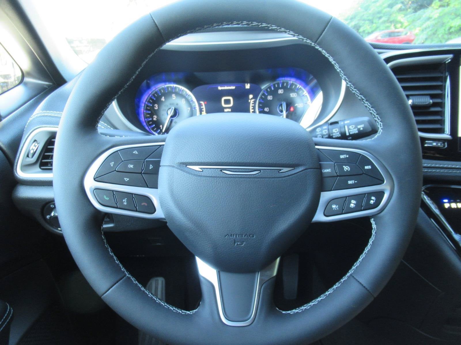 2027 Chrysler Pacifica PACIFICA SELECT