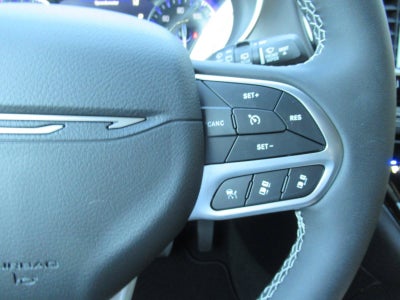 2027 Chrysler Pacifica PACIFICA SELECT