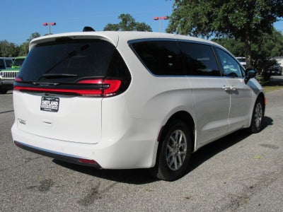 2027 Chrysler Pacifica PACIFICA SELECT
