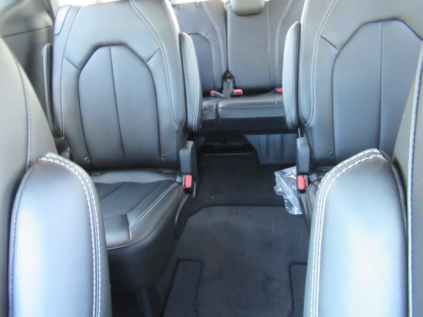 2027 Chrysler Pacifica PACIFICA LX