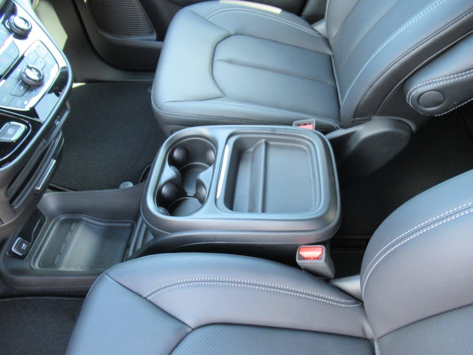 2027 Chrysler Pacifica PACIFICA LX