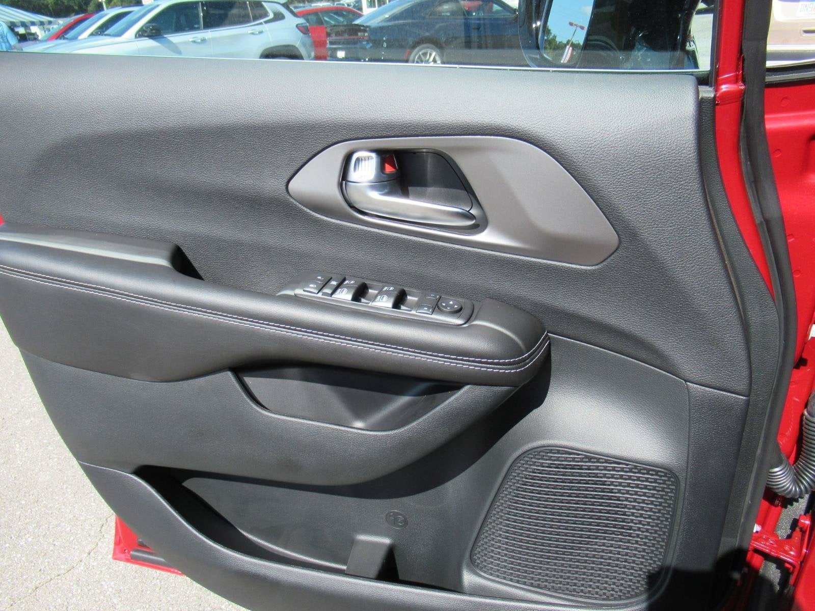 2027 Chrysler Pacifica PACIFICA LX