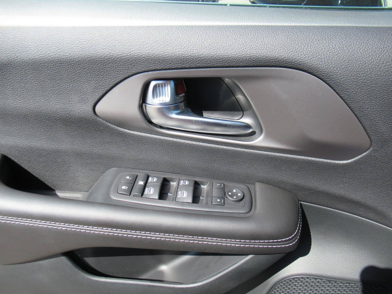 2027 Chrysler Pacifica PACIFICA LX