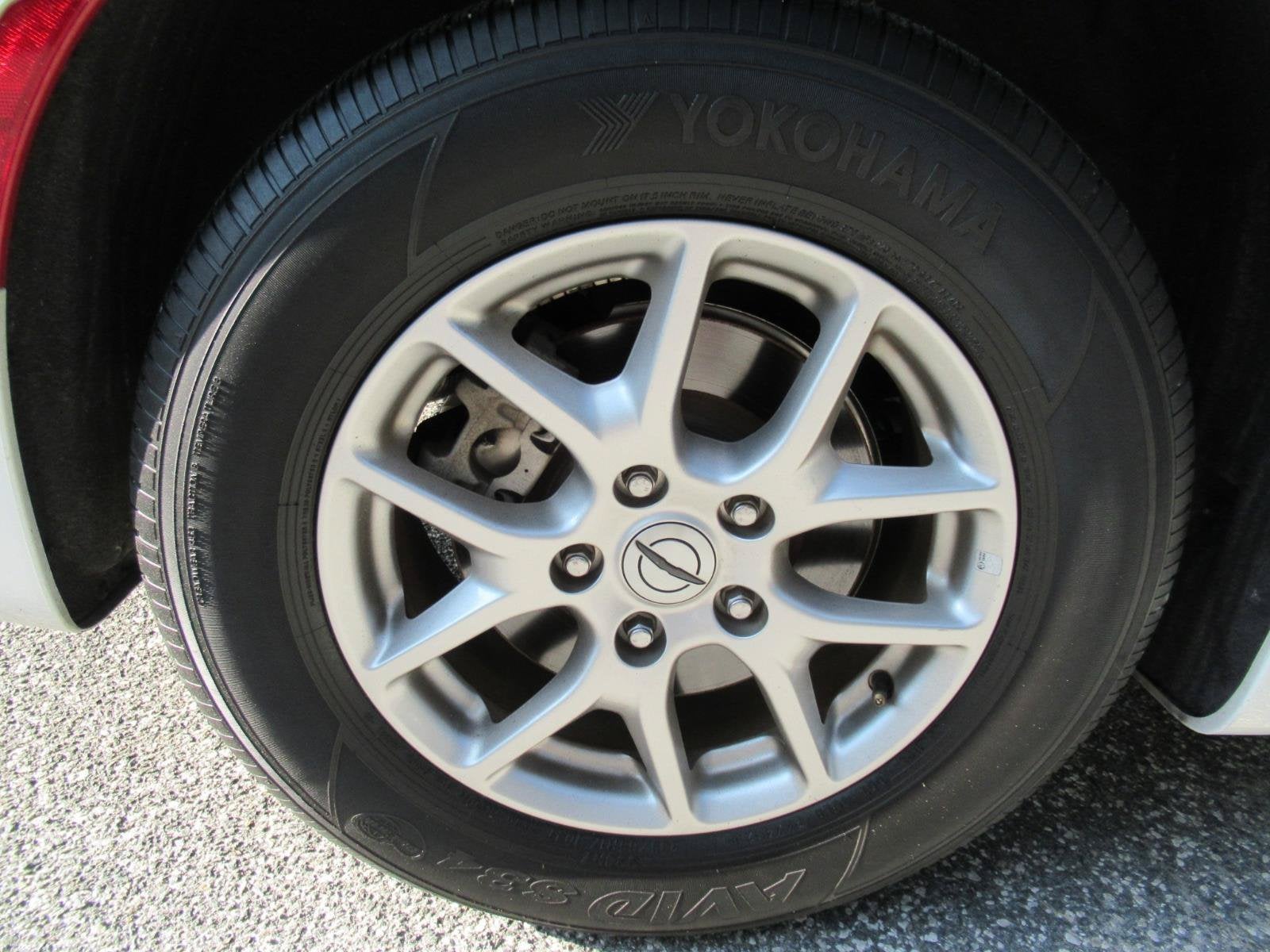 2024 Chrysler Voyager LX