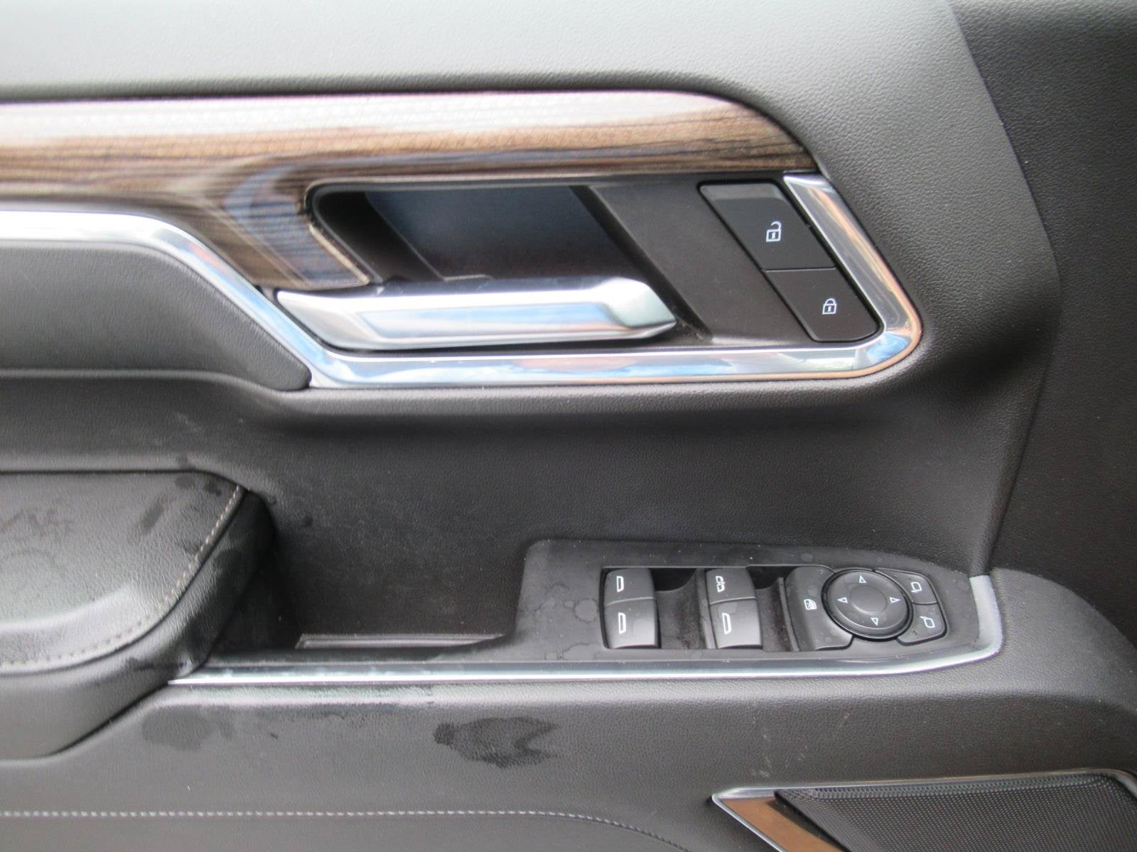 2024 Chevrolet Silverado 1500 2WD Crew Cab Short Bed LT