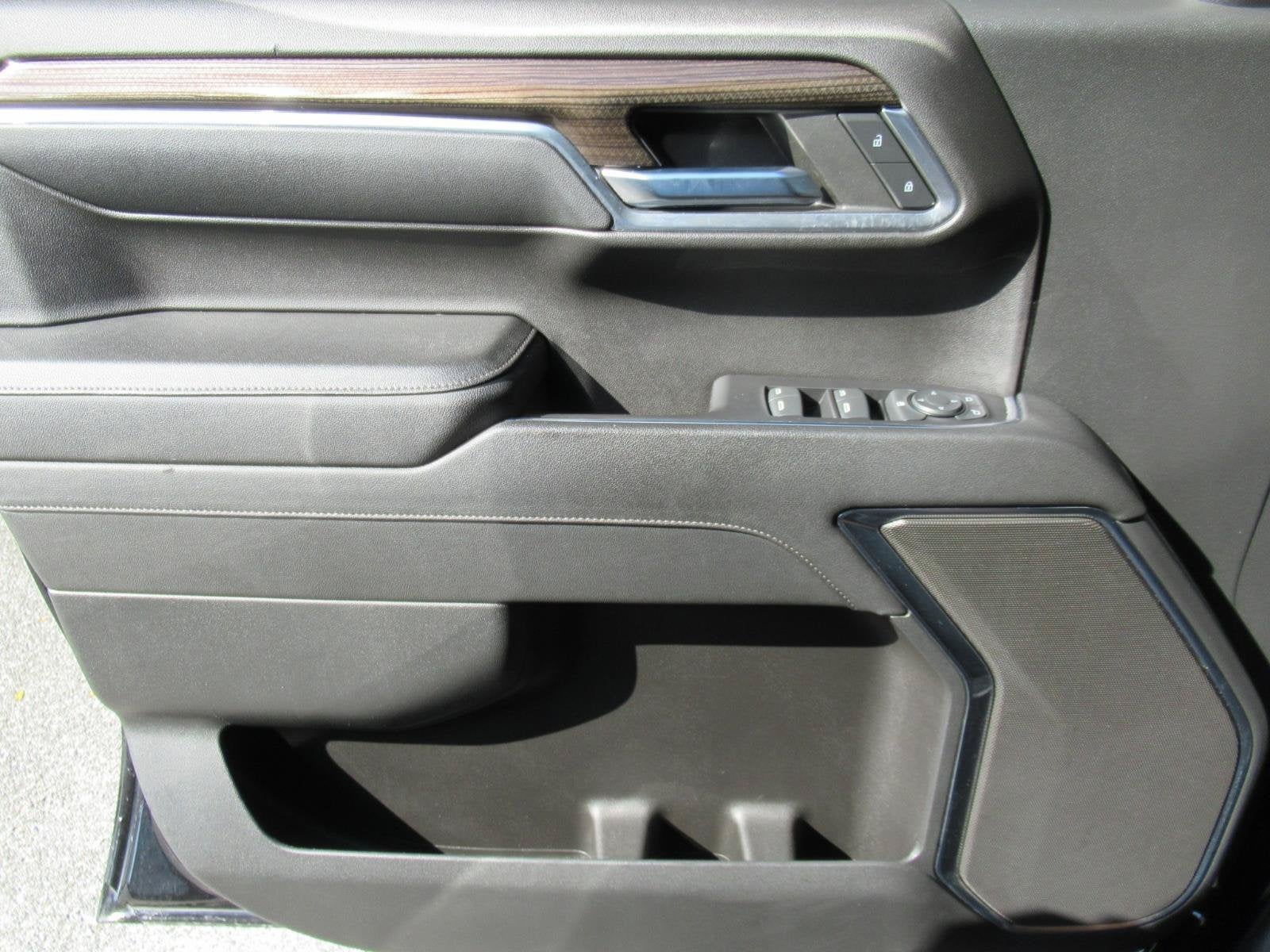 2023 Chevrolet Silverado 1500 4WD Crew Cab Short Bed RST