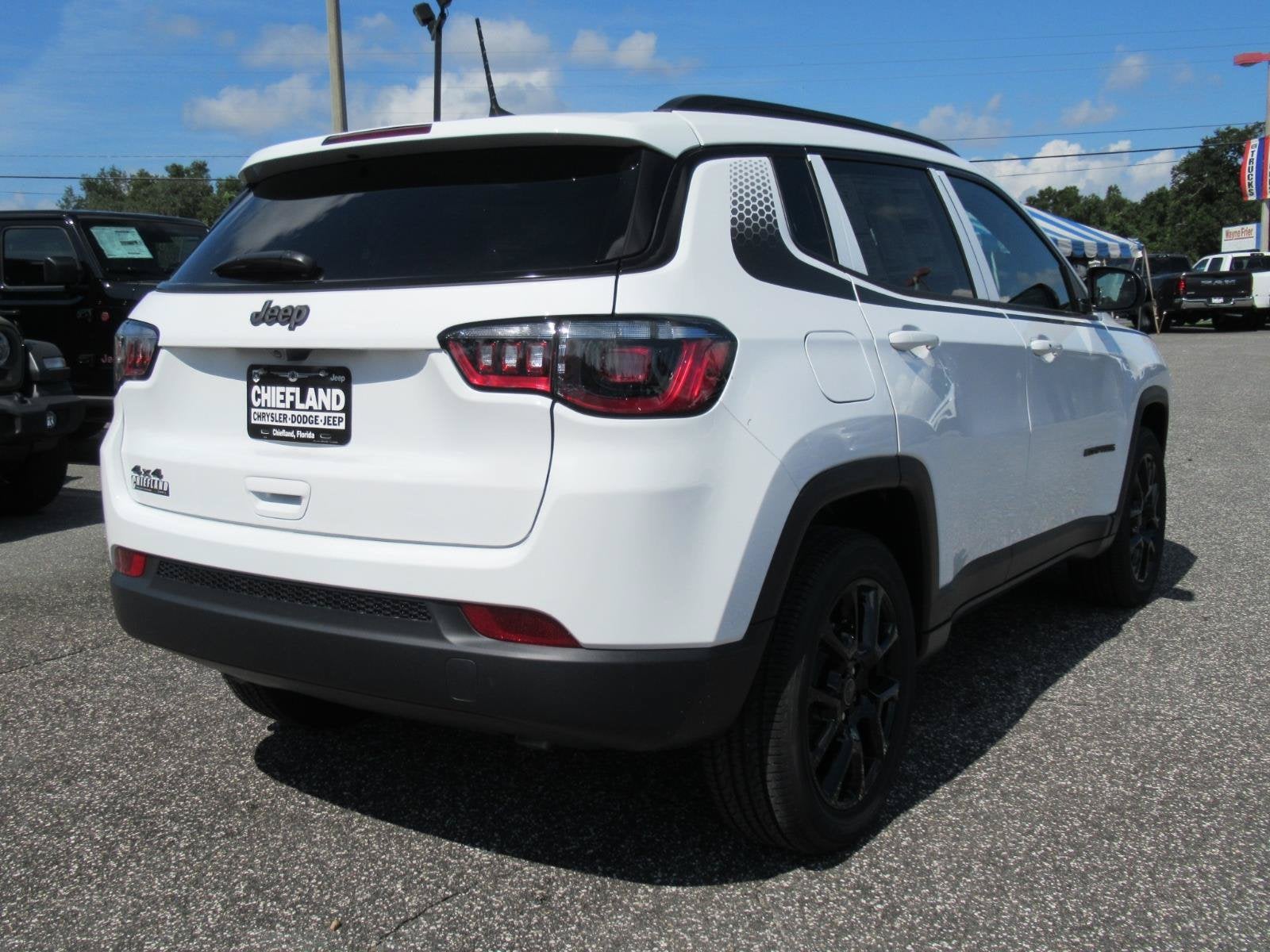 2026 Jeep Compass COMPASS LATITUDE ALTITUDE 4X4