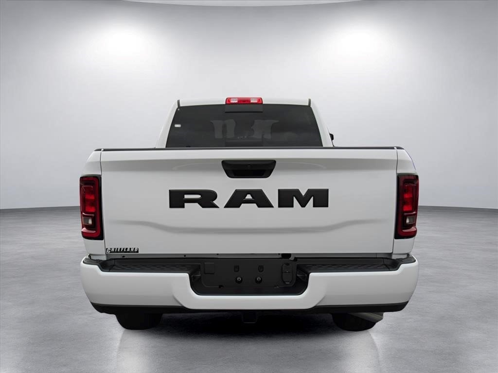 2026 RAM Ram 2500 RAM 2500 BLACK EXPRESS CREW CAB 4X2 6'4' BOX