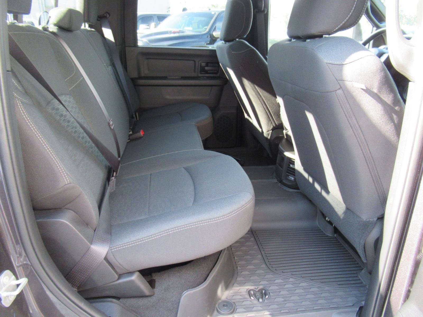 2027 RAM Ram 2500 RAM 2500 WARLOCK CREW CAB 4X4 6'4' BOX