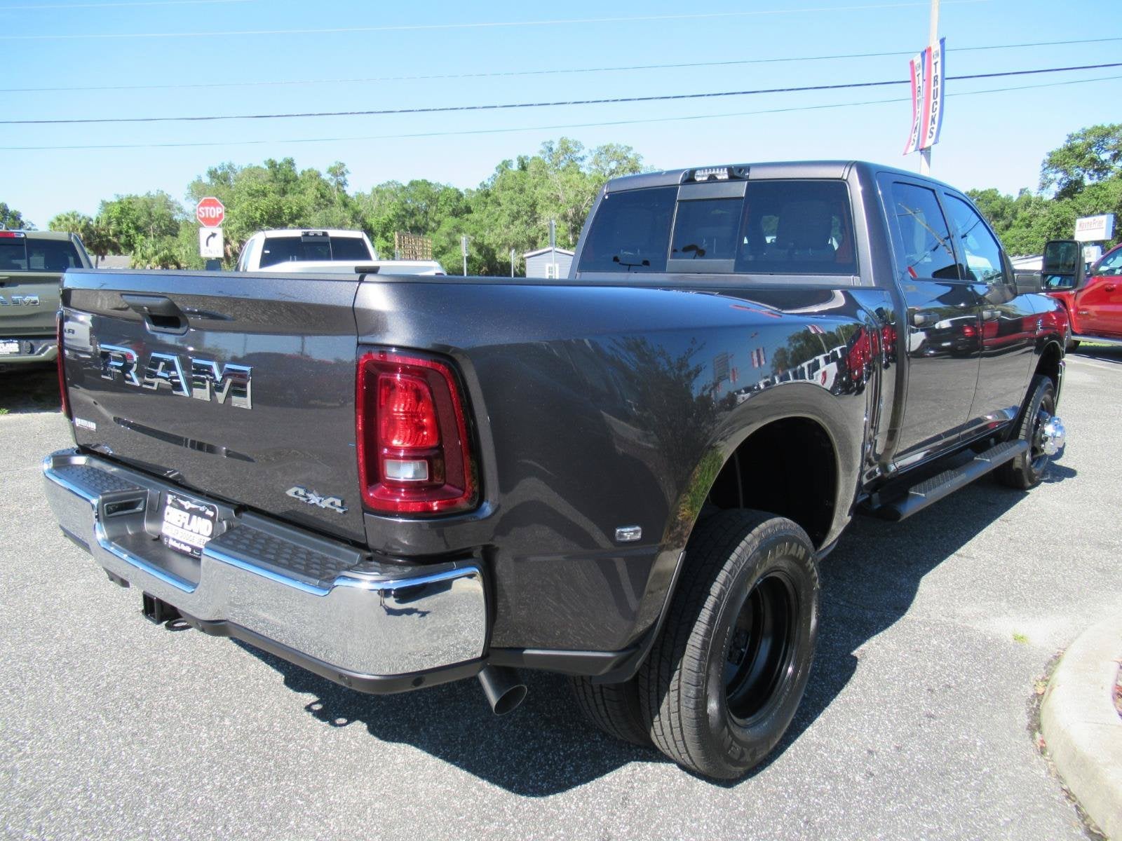 2026 RAM Ram 3500 RAM 3500 TRADESMAN CREW CAB 4X4 8' BOX