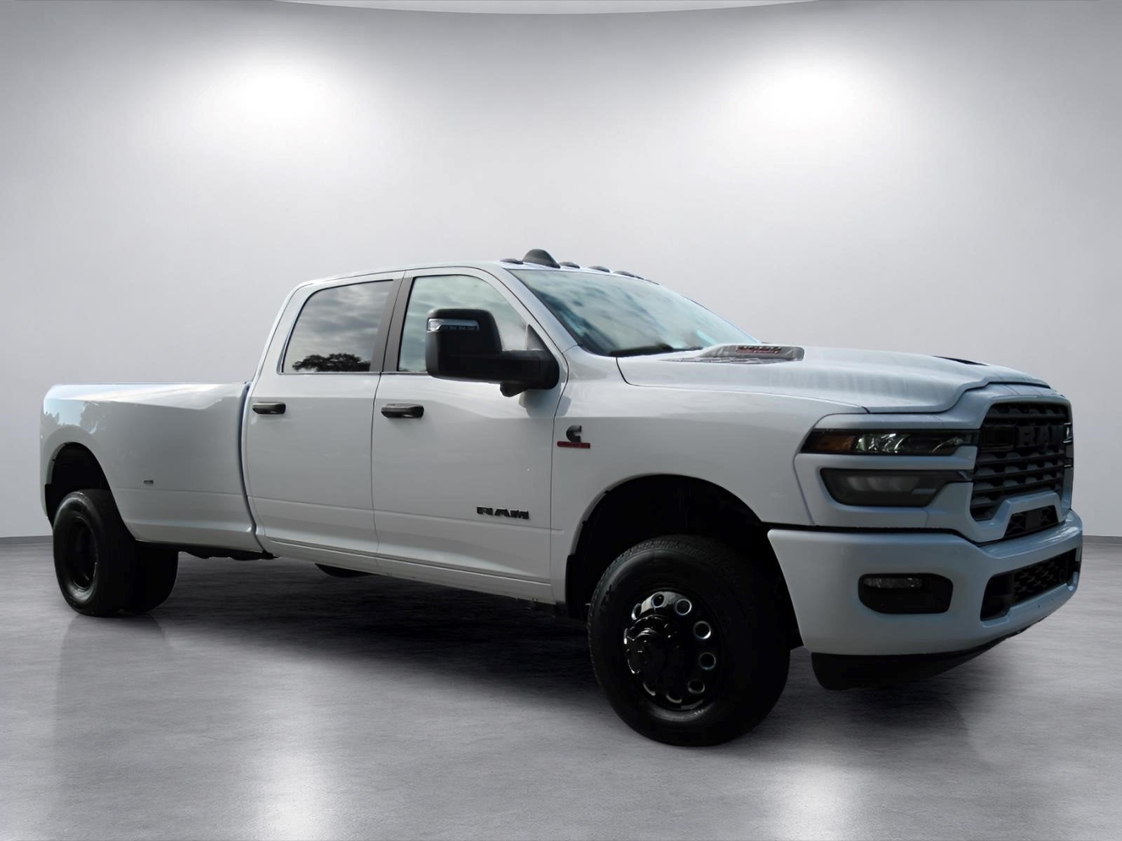 2027 RAM Ram 3500 RAM 3500 BIG HORN CREW CAB 4X4 8' BOX