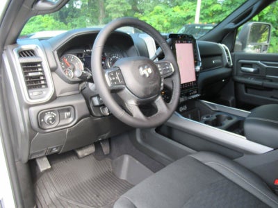 2027 RAM Ram 3500 RAM 3500 BIG HORN CREW CAB 4X4 8' BOX