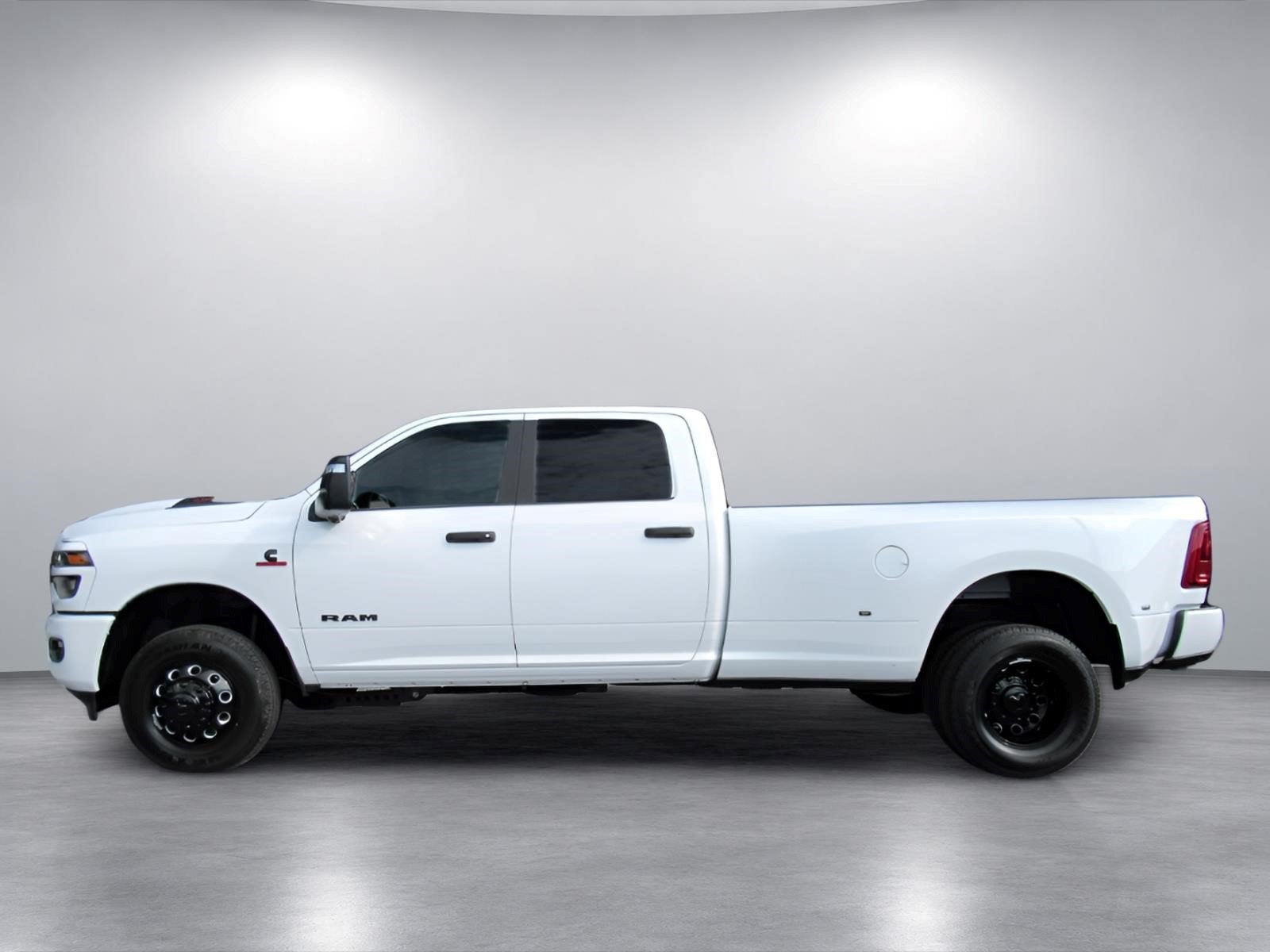 2027 RAM Ram 3500 RAM 3500 BIG HORN CREW CAB 4X4 8' BOX