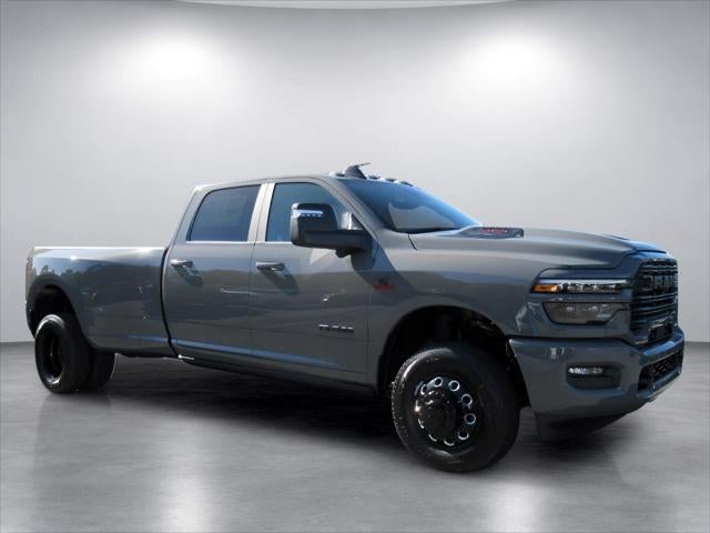 2027 RAM Ram 3500 RAM 3500 LARAMIE CREW CAB 4X4 8' BOX