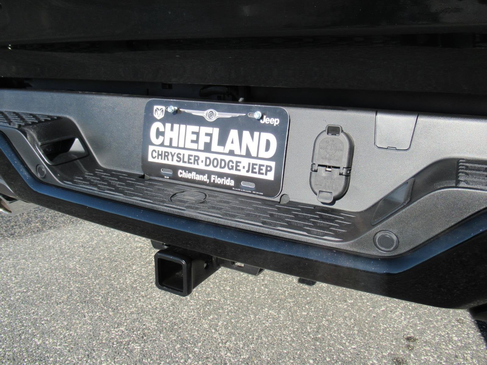 2027 RAM 1500 RAM 1500 BIG HORN CREW CAB 4X4 5'7' BOX