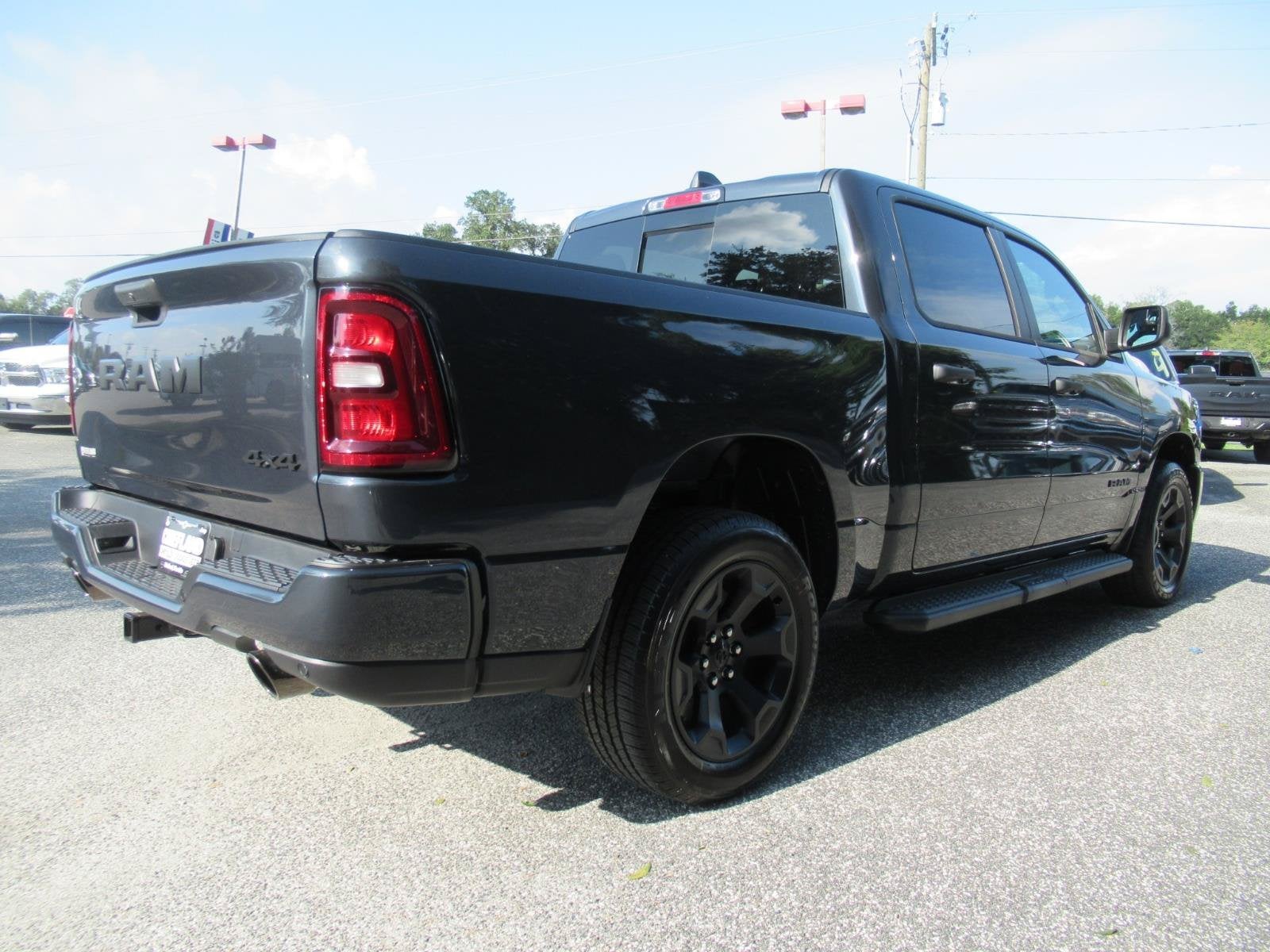 2026 RAM Ram 1500 RAM 1500 EXPRESS CREW CAB 4X4 5'7' BOX