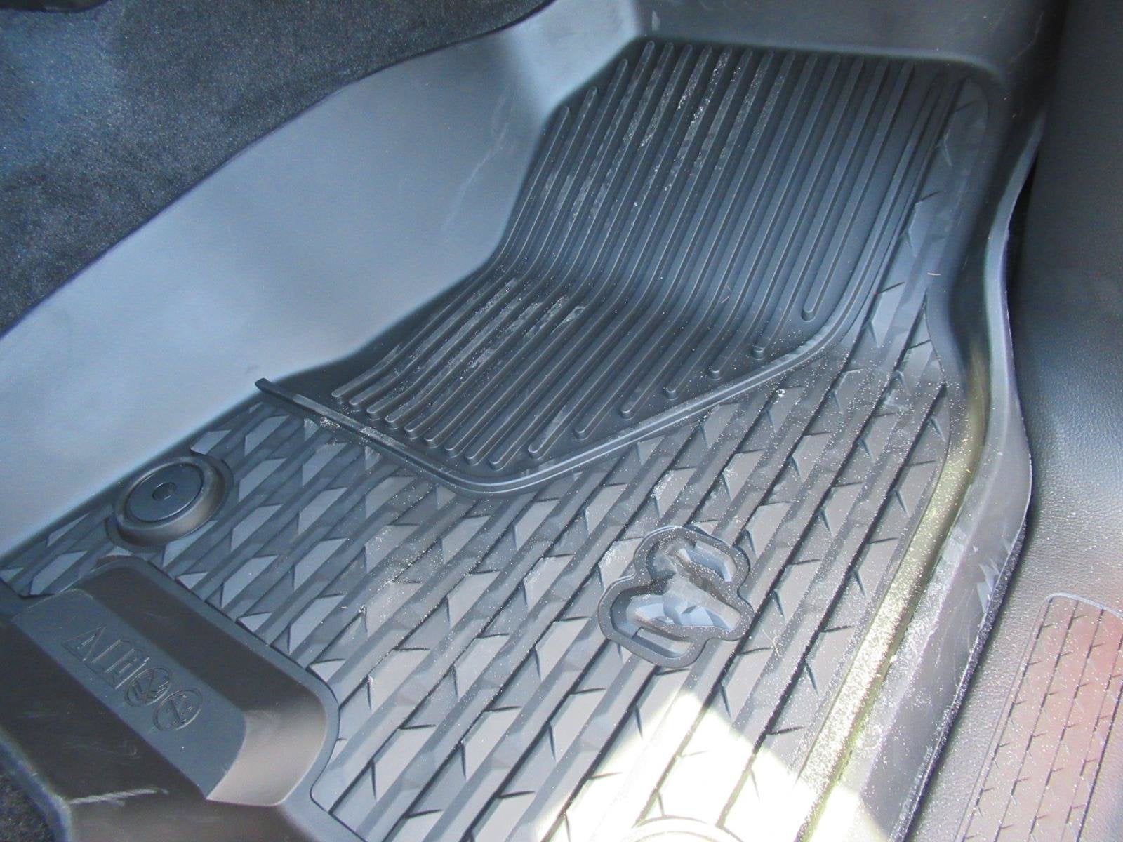 2027 RAM 1500 RAM 1500 WARLOCK CREW CAB 4X4 5'7' BOX