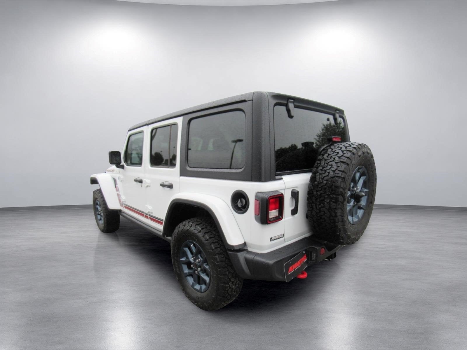 2026 Jeep Wrangler 4-Door Sport