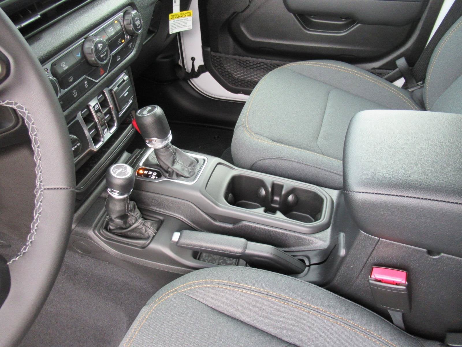 2027 Jeep Wrangler WRANGLER 4-DOOR SPORT S