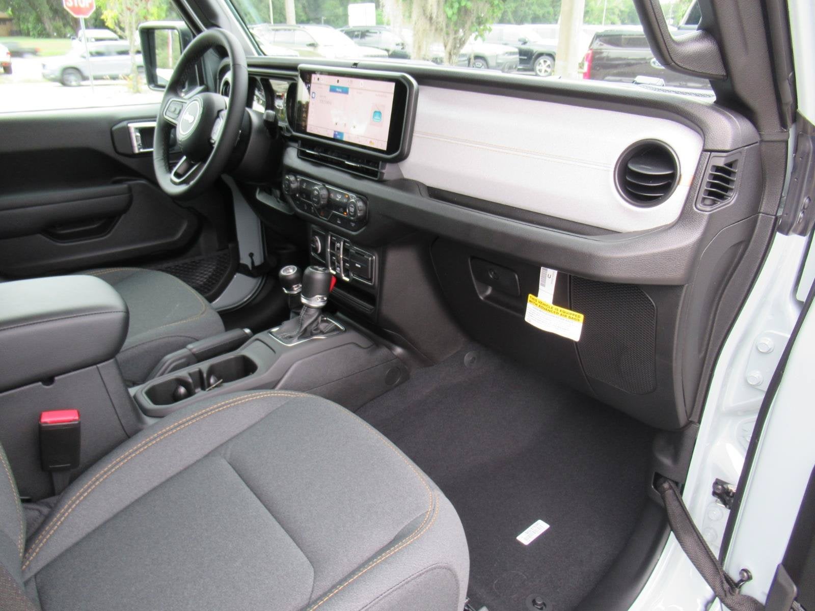 2027 Jeep Wrangler WRANGLER 4-DOOR SPORT S