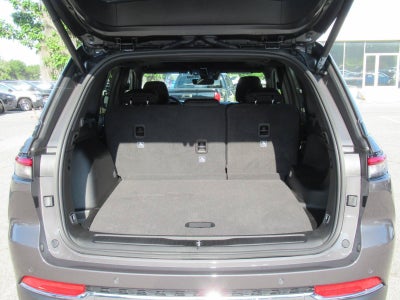 2026 Jeep Grand Cherokee GRAND CHEROKEE LAREDO X 4X2