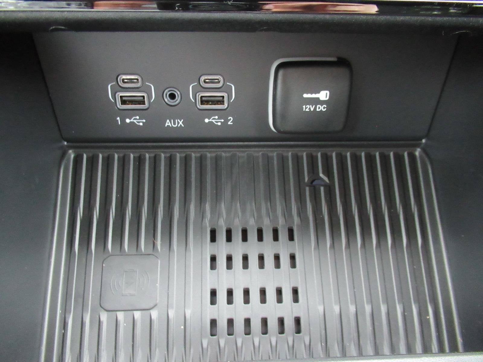 2027 Jeep Grand Cherokee GRAND CHEROKEE LAREDO ALTITUDE 4X2