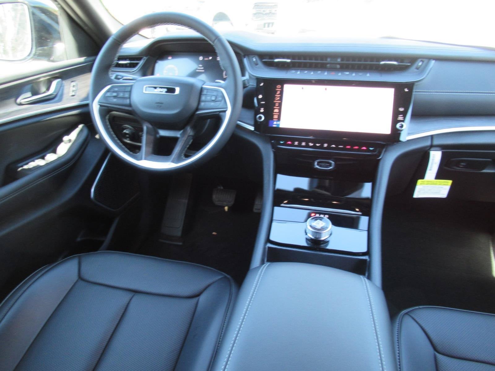 2026 Jeep Grand Cherokee GRAND CHEROKEE LIMITED 4X2