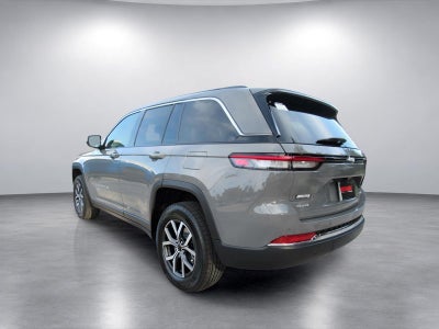 2027 Jeep Grand Cherokee GRAND CHEROKEE LAREDO X 4X4