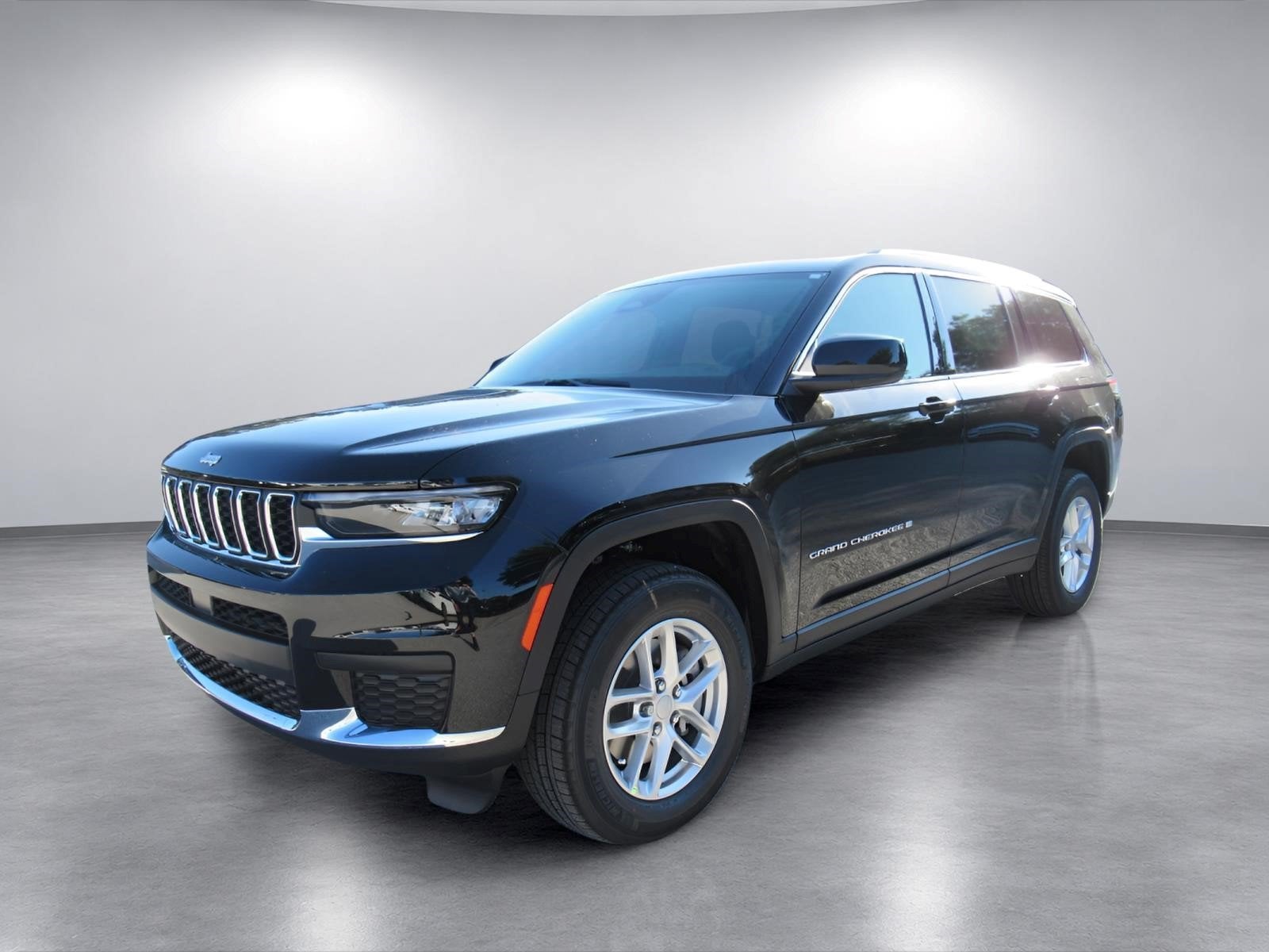 2026 Jeep Grand Cherokee GRAND CHEROKEE L LAREDO X 4X2