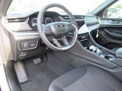 2026 Jeep Grand Cherokee GRAND CHEROKEE L LAREDO X 4X2