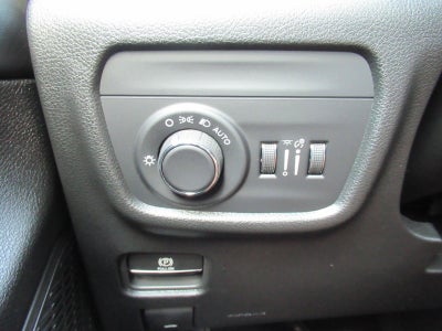2026 Jeep Grand Cherokee GRAND CHEROKEE L LAREDO X 4X2