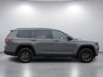 2027 Jeep Grand Cherokee GRAND CHEROKEE L LAREDO ALTITUDE 4X2