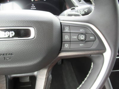 2027 Jeep Grand Cherokee GRAND CHEROKEE L LAREDO ALTITUDE 4X2