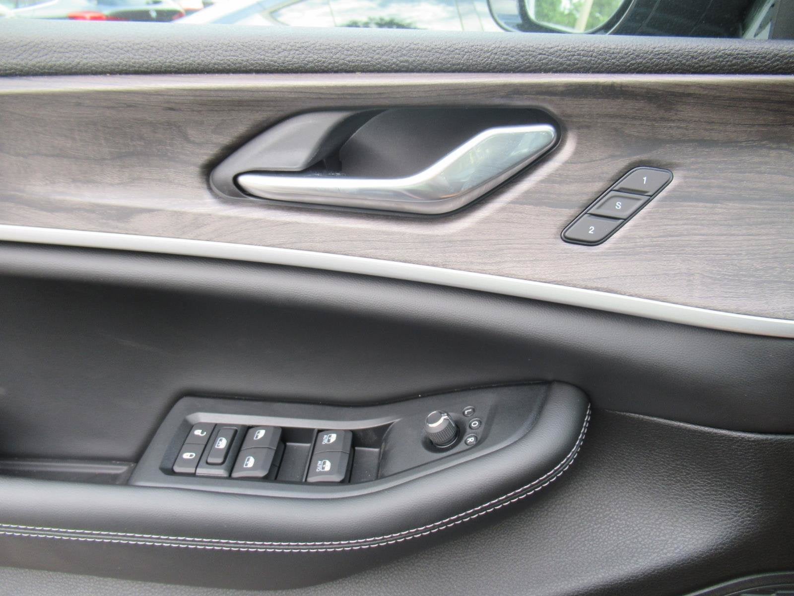 2026 Jeep Grand Cherokee GRAND CHEROKEE L LIMITED 4X2