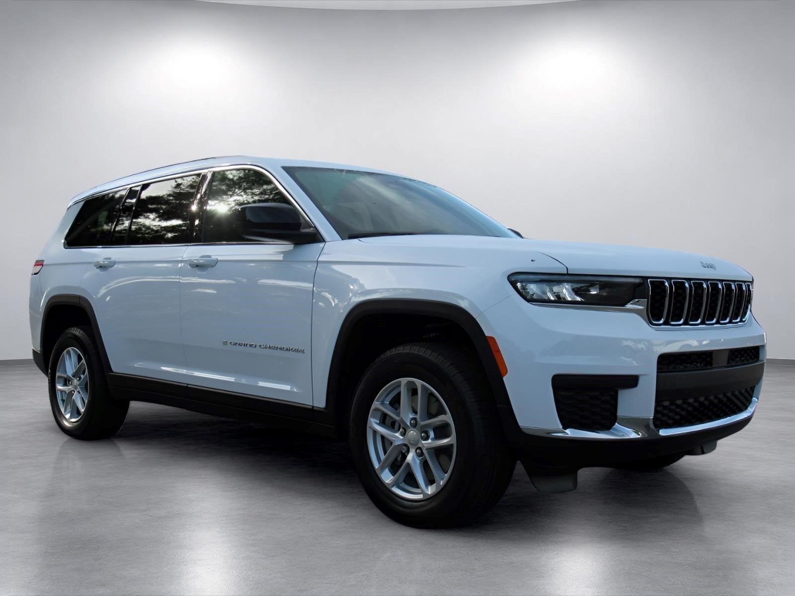 2026 Jeep Grand Cherokee GRAND CHEROKEE L LAREDO X 4X4